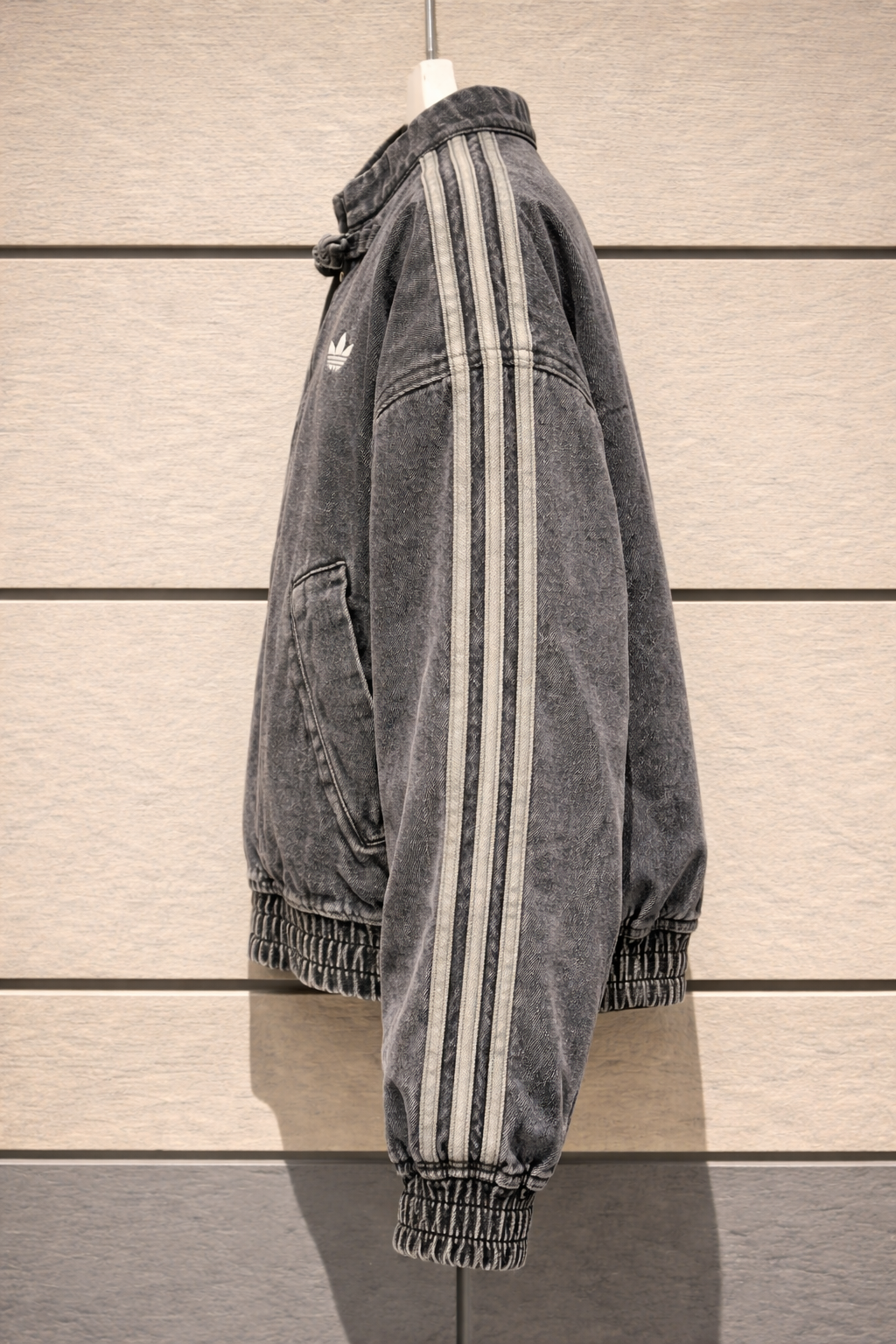 Vintage Washed Denim CNY Jacket – Chinese Knot Streetwear Oversized Unisex Jacket with Stripe Sleeves