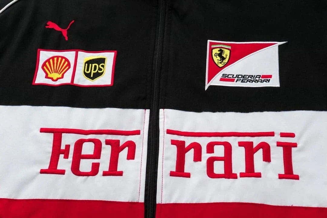 Detailed shot of the smooth glide lining and metal zip on the classic retro racing windbreaker.