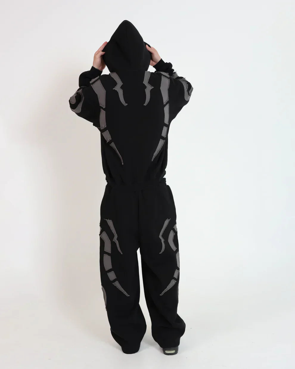 Uibok exclusive anime streetwear set - Jujutsu Kaisen Tracksuit graphic details.