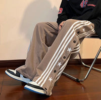 the durable matte metal snap buttons on Uibok side-snap breakaway pants.